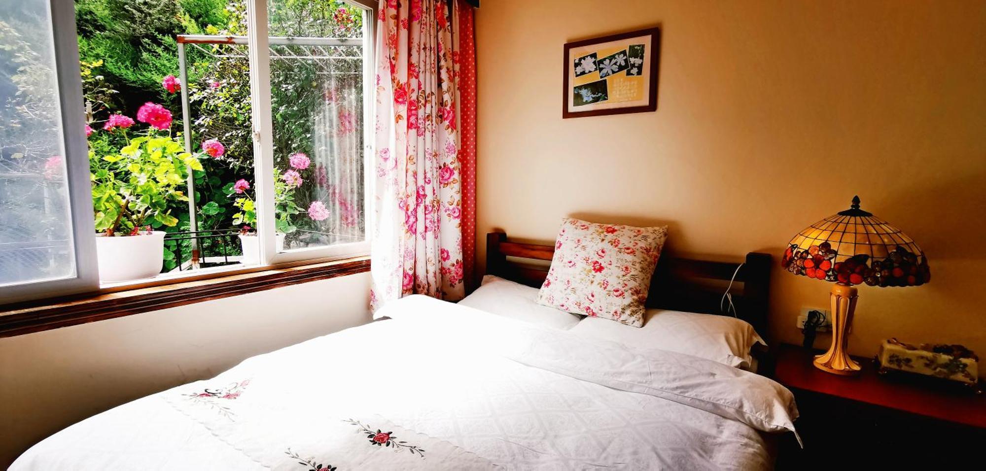 Kangding Guozhuang Nan Wu Hao Boutique Inn Exterior photo